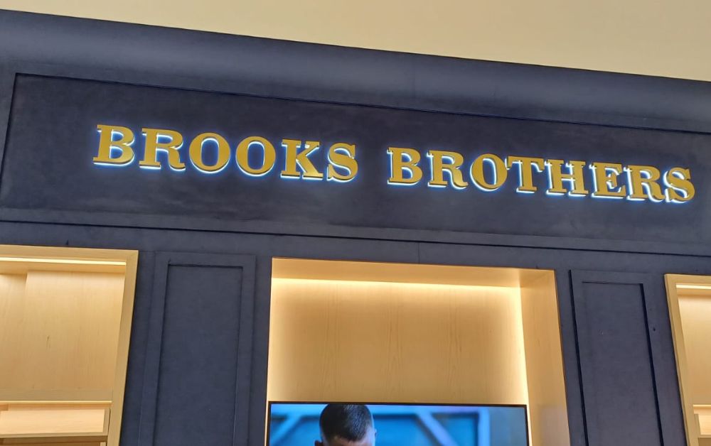 Custom Outdoor Signage: An Investment in Your Brand