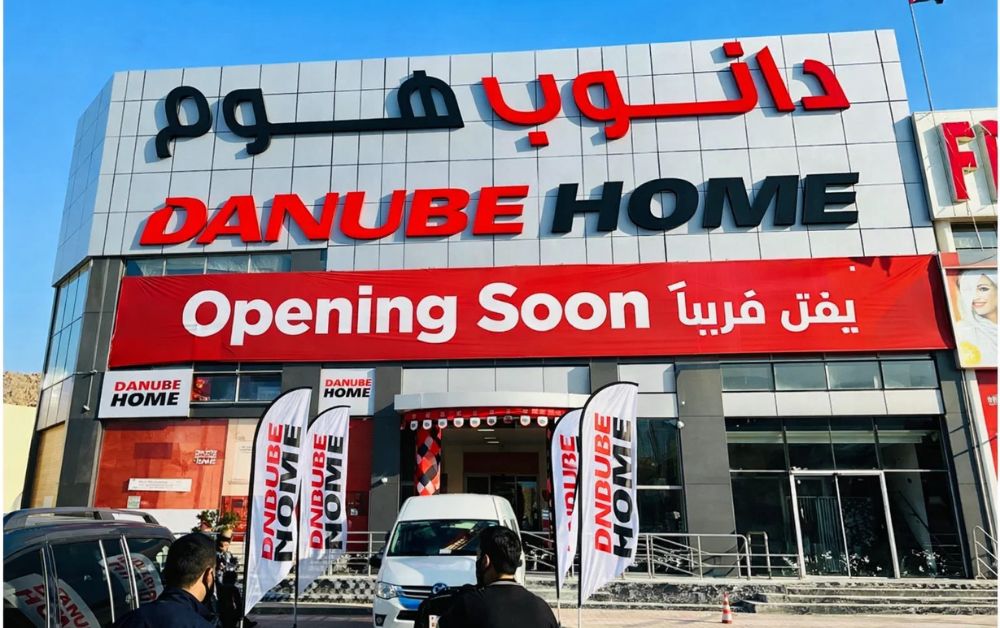 Boosting Visibility in a Competitive Market