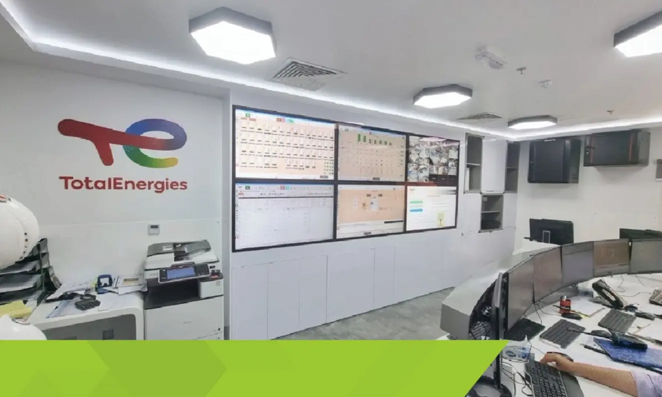 signage companies in dubai, wall signage