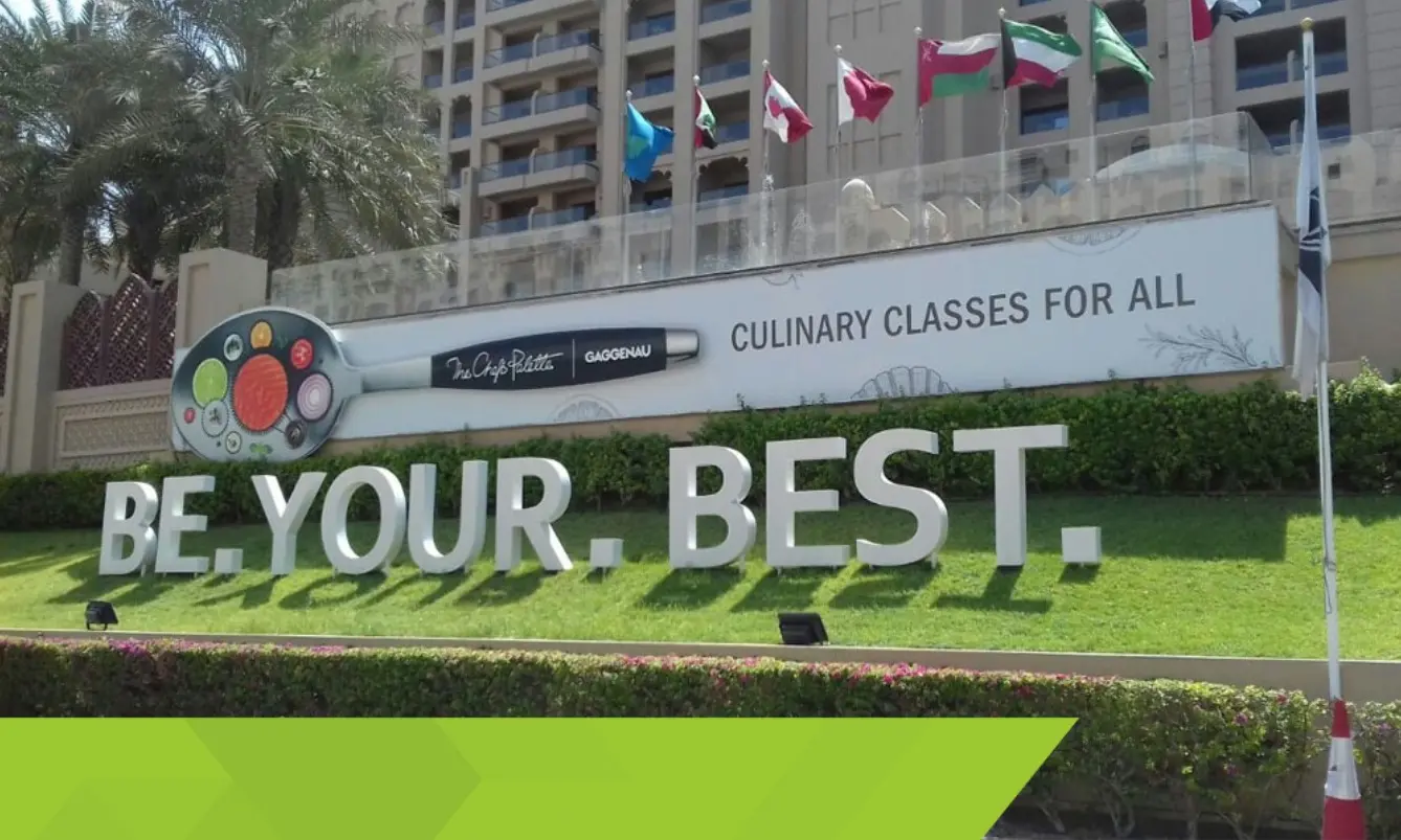 outdoor signage company in dubai